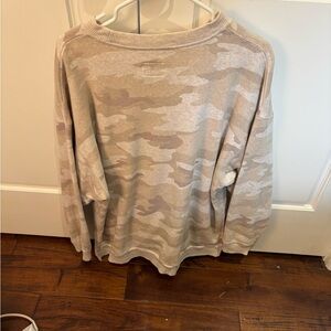 American Eagle Outfitters Cream Jegging Fit Top